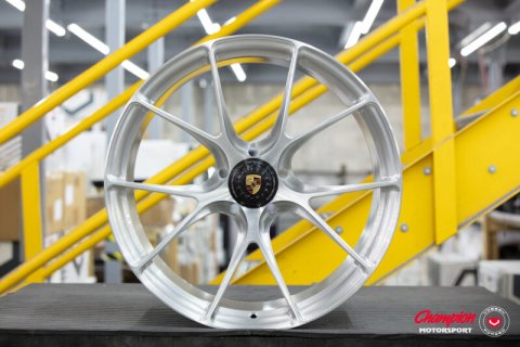 Vossen X Champion RS74 20X9 / ET42 / Brushed Gloss Clear Wheel / Centerlock / 911 GT3 991.2- Front