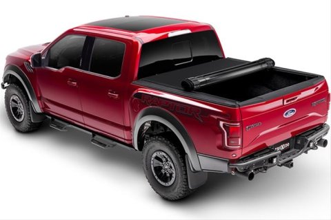 Truxedo 07-13 GMC Sierra & Chevrolet Silverado 1500 5ft 8in Sentry CT Bed Cover