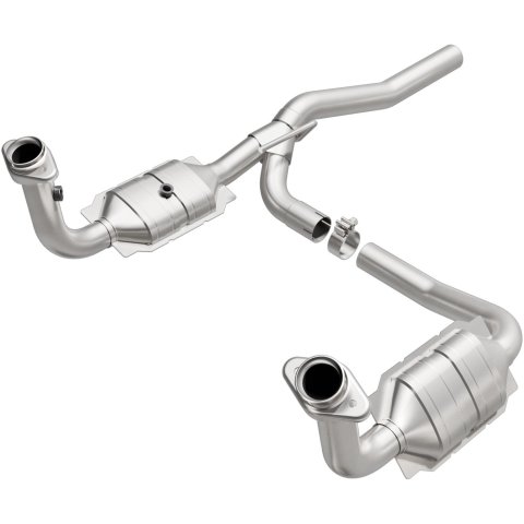 MagnaFlow Direct Fit Catalytic Converter NITRO- 07-09 6 3.7L OEM