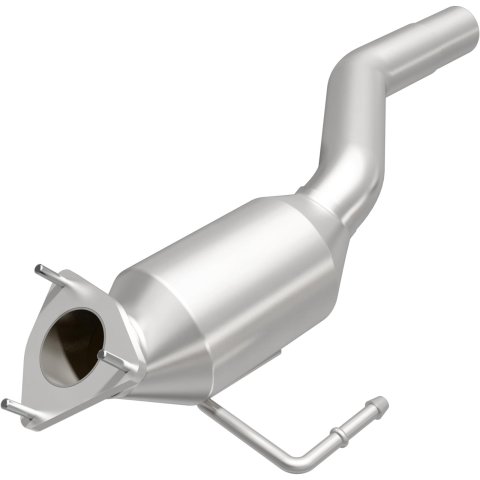 MagnaFlow Direct Fit Catalytic Converter 04-07 VW Touareg 4.2L Driver Side