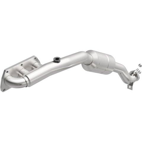 MagnaFlow Direct Fit Catalytic Converter 05-09 Audi A8 6.0L