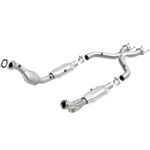 MagnaFlow Direct Fit Catalytic Converter 99-01 Ford Mustang 4.6L