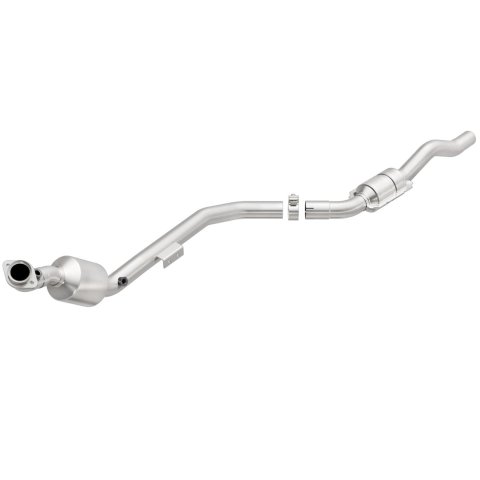 MagnaFlow Direct Fit Catalytic Converter 06-09 Mercedes-Benz E350 3.5L 4matic Passenger Side