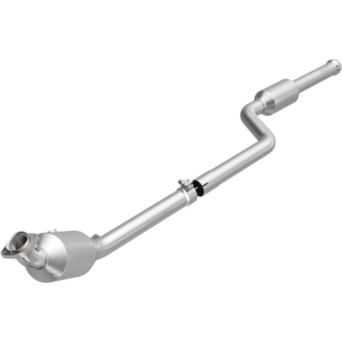 MagnaFlow 2011 C300 V6 3 OEM Underbody Direct Fit Converter