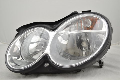 Hella 2003-2006 Mercedes-Benz C55 AMG AMG Halogen Headlight Assembly