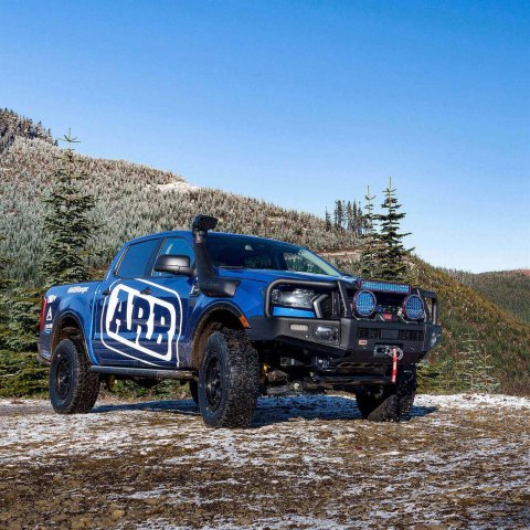 ARB Bumper/Fitting Kit Bundle 3440560K (1x arb3440560K, 1x arb6177420)