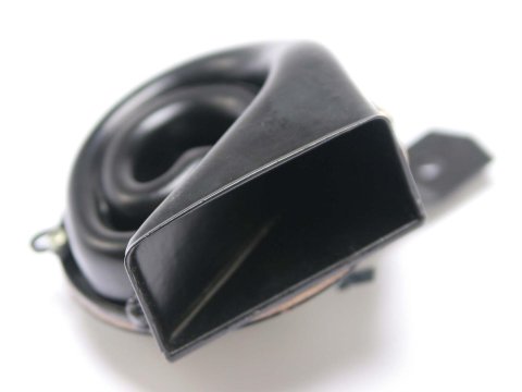 Scott Drake Low-Pitch Horns C5ZZ-13833-L Horn, Low Pitch, 12 V, Ford, Each