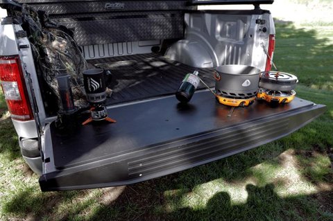 Dee Zee Tailgate Prep Boards DZ284103 Protector, POLYMER TAILGATE BOARD FORD SUPER DUTY 17+