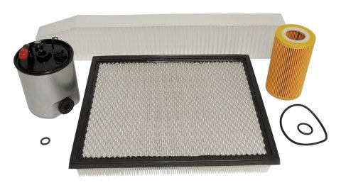Crown Automotive Oil Filters MFK2 Engine Filter Kit