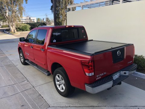 Truck Cover USA American Roll Tonneau Covers CR546 Covers, Roll, Retractable, Hard Style, Aluminum, Black Textured, 8 ft. Bed Length, for Nissan, Each