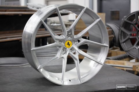 Vossen x Novitec NF8 21x11.5in - 5x114.3 BP - ET29 - Brushed Gloss Clear Ferrari 296 Rear Wheel