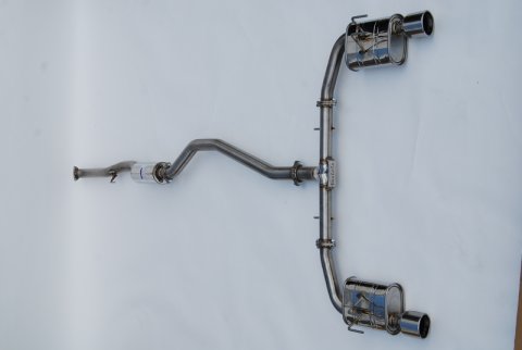 Invidia 2022+ Honda Civic Si (1.5T) 70mm Q300 Cat Back Exhaust - Rolled Stainless Steel Tips
