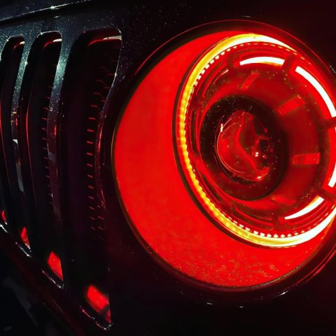 Oracle Oculus Bi-LED Projector Headlights for Jeep JL/Gladiator JT - w/ Simple Controller thumbnail 8