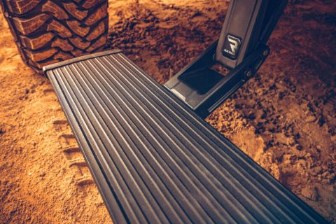 AMP Research 2018 Dodge Ram 1500/2500/3500 Regular/Crew/Mega Cabs PowerStep Plug N Play - Black thumbnail 9