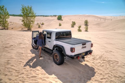 AMP Research 18-24 Jeep Wrangler JL 4DR (Incl. 4XE/Rubicon 392) PowerStep XL - Black thumbnail 5