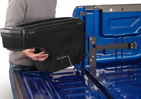 UnderCover 2020 Chevy Silverado 2500/3500 HD Drivers Side Swing Case - Black Smooth thumbnail 1