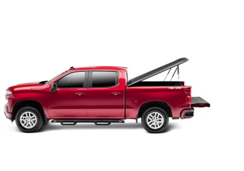 UnderCover 19-20 Chevy Silverado 1500 6.5ft SE Bed Cover - Black Textured thumbnail 6