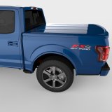UnderCover 15-16 Ford F-150 5.5ft Lux Bed Cover - Blue Flame thumbnail 1