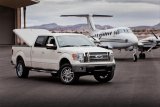UnderCover 08-16 Ford F-250/F-350 6.8ft SE Smooth Bed Cover - Ready To Paint thumbnail 1