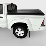 UnderCover 05-15 Toyota Tacoma 5ft SE Bed Cover - Black Textured (Req Factory Deck Rails) thumbnail 2