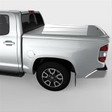 UnderCover 14-20 Toyota Tundra 5.5ft Lux Bed Cover - Silver Sky thumbnail 2
