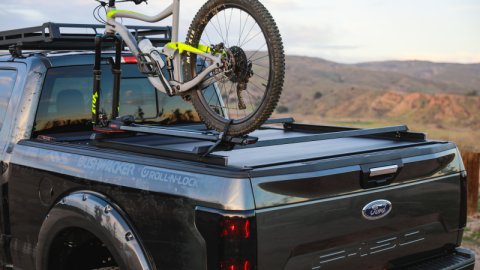 Roll-N-Lock 16-19 Toyota Tacoma 71.5in Bed Qwikrak Recreational Bars thumbnail 6