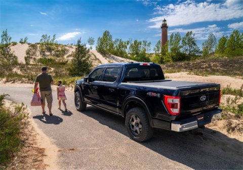 Roll-N-Lock 2019 Ford Ranger 72.7in M-Series Retractable Tonneau Cover thumbnail 7