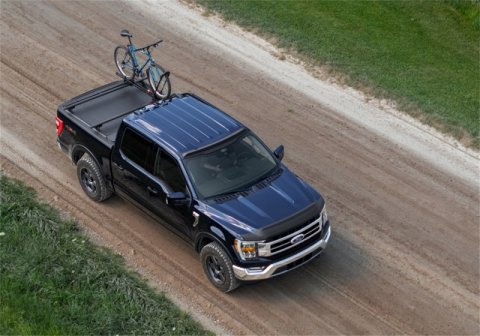 Roll-N-Lock 20-22 Chevrolet Silverado 2500-3500 (82.2in. Bed) M-Series XT Retractable Tonneau Cover thumbnail 5