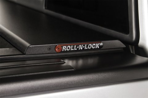 Roll-N-Lock 2022 Toyota Tundra Crew Cab/Double Cab 66.7in M-Series Retractable Tonneau Cover thumbnail 8