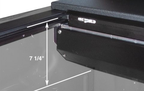 Roll-N-Lock 2023 Chevrolet Colorado / GMC Canyon 5.2ft Bed M-Series Retractable Bed Cover thumbnail 9