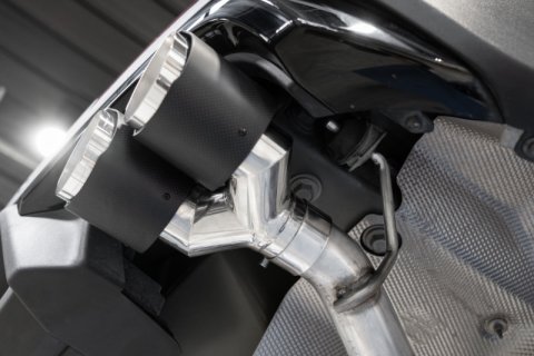 MBRP 20-21 Ford Explorer ST 3.0L EcoBoost Dual Rear Exit Axle Back w/ Quad Carbon Fiber Tips - T304 thumbnail 4