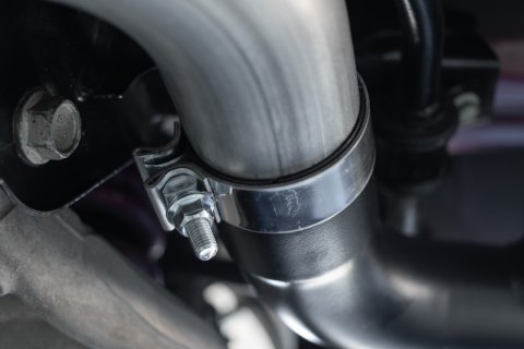 MBRP 18-22 Ford Mustang GT 5L T304 SS 3in Cat-Back Dual Rear w/4in Quad Carbon Fiber Tips (Race) thumbnail 5