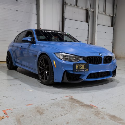 Mishimoto 15-20 BMW F8X M3/M4 License Plate Relocation Kit thumbnail 3