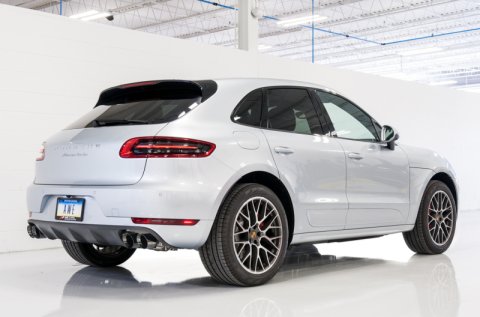 AWE Tuning Porsche Macan Track Edition Exhaust System - Diamond Black 102mm Tips thumbnail 4