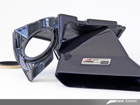 AWE Tuning Audi 3.0T S-FLO Carbon Cover thumbnail 1