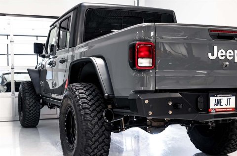 AWE Tuning 2020+ Jeep Gladiator 3.6L Trail-to-Tread (Single-Side) Conversion Kit w/Diamond Blk Tip thumbnail 1