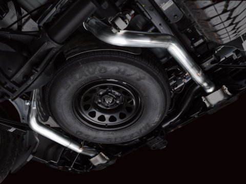 AWE Tuning 4th Gen GM 1500 6.2L Cat-Back Split Rear Exit (w/ Bumper Cutouts) - OE Tips thumbnail 6