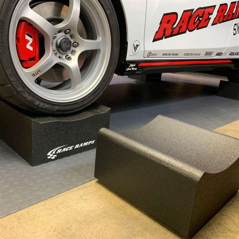 Race Ramps Adjustable Height 14in. High Wheel Cribs (Extra Wide) thumbnail 2