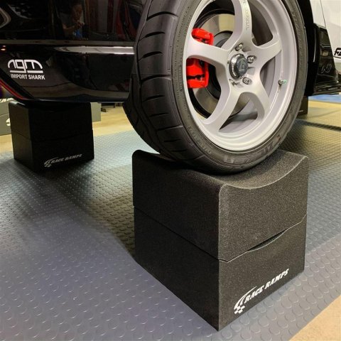 Race Ramps Adjustable Height 14in. High Wheel Cribs (Extra Wide) thumbnail 3