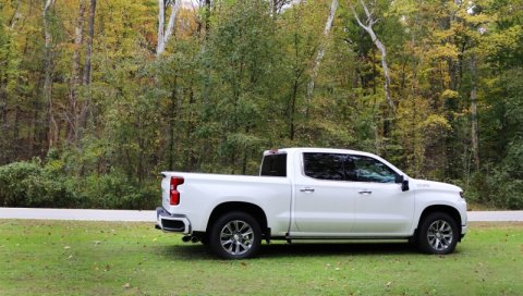 Corsa 2019-24 Chevy Silverado 5.3L Crew Cab Short Bed Sport Cat-Back Dual Rear Exit w/ Polished Tips thumbnail 3