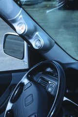 Autometer 97-99 Dodge Dakota/Durango 52mm Dual Pod thumbnail 2