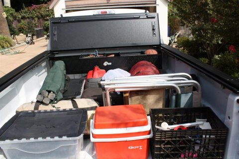 BAK 15-20 Ford F-150 5ft 6in Bed BAKFlip FiberMax thumbnail 1