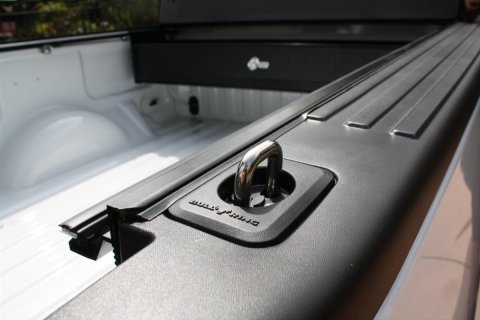 BAK 15-20 Ford F-150 5ft 6in Bed BAKFlip FiberMax thumbnail 6