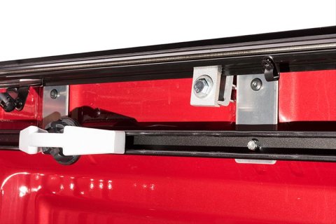 BAK 07-20 Toyota Tundra (w/ OE Track System) 8ft Bed BAKFlip G2 thumbnail 9