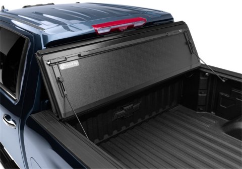 BAK 2020 Chevy Silverado 2500/3500 HD 6ft 9in Bed BAKFlip G2 thumbnail 9