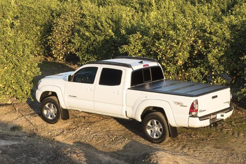 BAK 96-04 Toyota Tacoma 6ft Bed BAKFlip G2 thumbnail 1