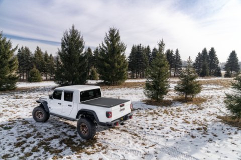 BAK 20-21 Jeep Gladiator Revolver X4s 5ft Bed Cover thumbnail 7