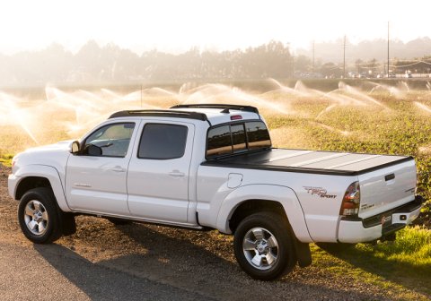 BAK 2022 Nissan Frontier 5ft Bed BAKFlip G2 thumbnail 5
