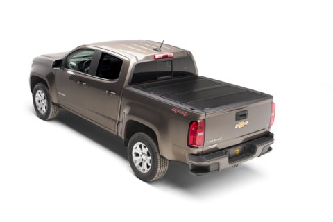 BAK 2023+ Chevy Colorado Crew Cab 5ft 2in Bed BAKFlip F1 thumbnail 2