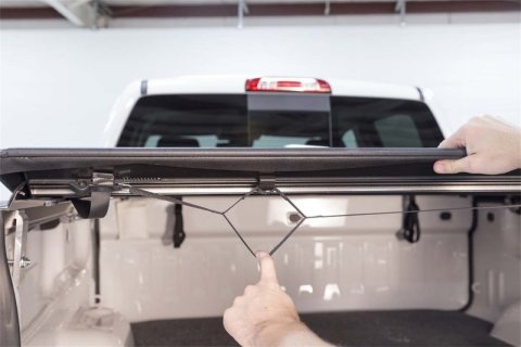 Access Limited 17-19 Honda Ridgeline 5ft Bed Roll-Up Cover thumbnail 9